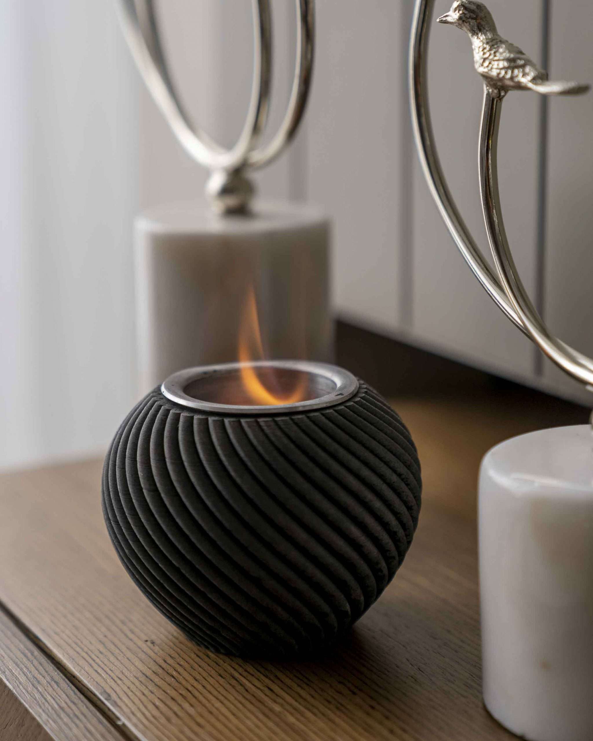 Vase Mini Siyah Masaüstü Şömine