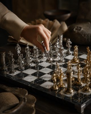GAMBIT Klasik Satranç Seti – Satranç Setleri | FYR Luxury